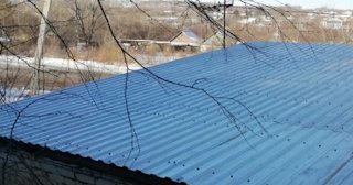 Демонтаж поликарбоната с крыши в Зеленокумске - услуги по доступной цене от 616 рублей