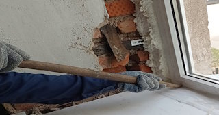 Демонтаж оконных откосов по выгодной цене от 514 руб. в Зеленокумске - Сварной-Злм